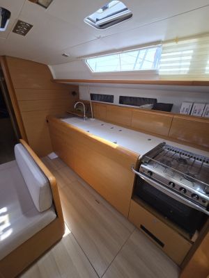 Sun Odyssey 469