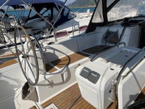 Sun Odyssey 469
