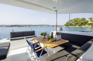 Lagoon 40