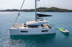 Lagoon 40