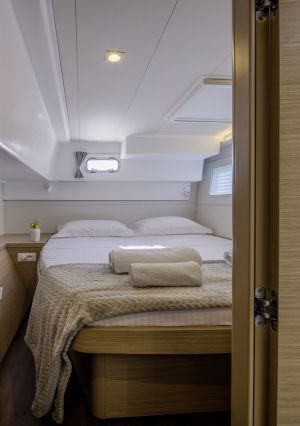 Lagoon 40