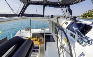 Lagoon 40