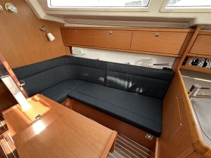Bavaria Cruiser 34