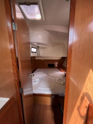 Oceanis 54