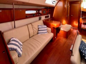 Oceanis 54