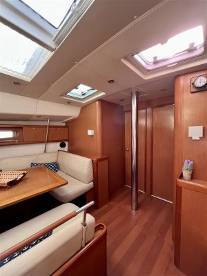 Oceanis 54
