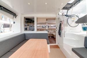 Lagoon 40