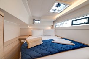 Lagoon 40