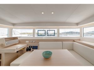 Lagoon 40