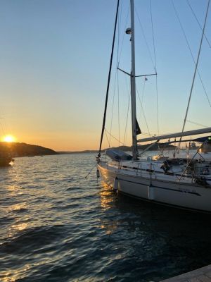 Bavaria 49