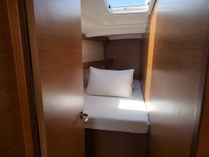 Sun Odyssey 440