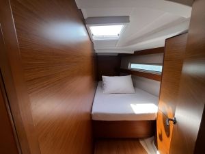 Sun Odyssey 440
