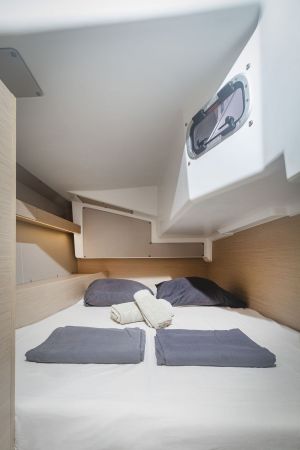 Oceanis 34.1