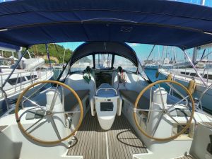 Sun Odyssey 39i