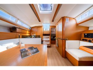 Sun Odyssey 439