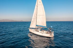 Oceanis 43