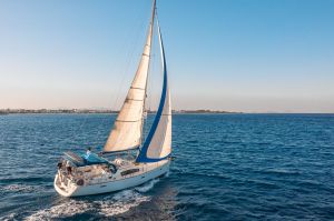 Oceanis 43