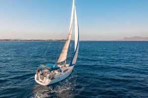 Oceanis 43