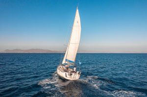 Oceanis 43