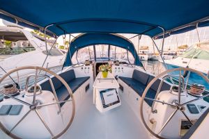 Oceanis 43