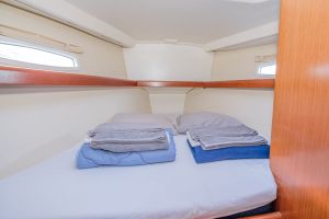Oceanis 43