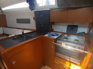 Sun Odyssey 349