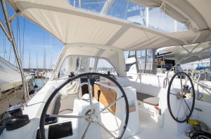 Oceanis 35