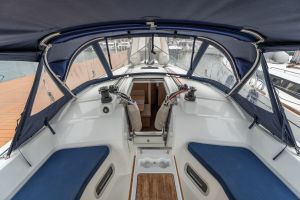 Oceanis 37.1