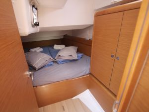 Sun Odyssey 449