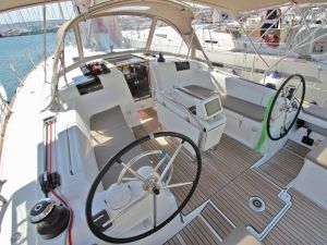 Sun Odyssey 449