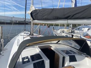 Hanse 385
