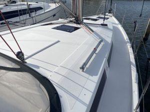 Hanse 385