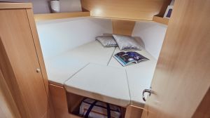 Sun Odyssey 319