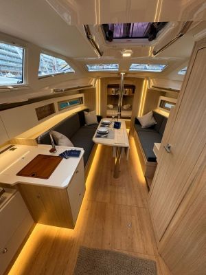 Maxus 35