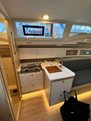 Maxus 35