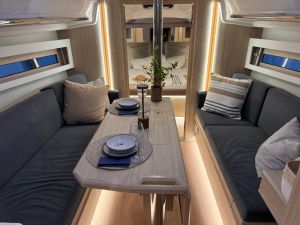 Maxus 35