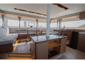 Lagoon 50