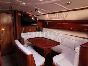 Bavaria 38 cruiser