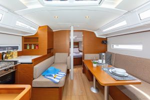 Sun Odyssey 410