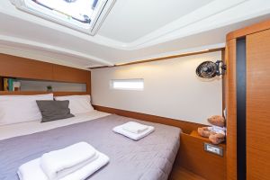 Sun Odyssey 410
