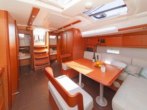 Dufour 430 GL