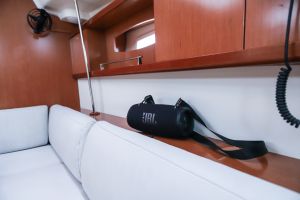 Oceanis 43