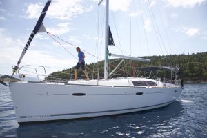 Oceanis 43
