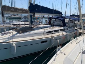 Sun Odyssey 42i