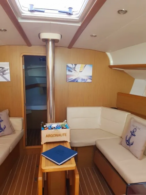 Sun Odyssey 42i