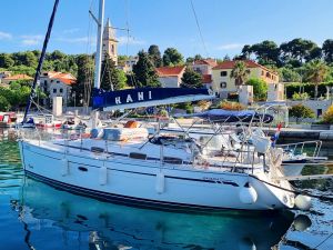 Bavaria Cruiser 37