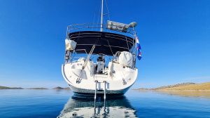 Bavaria Cruiser 37