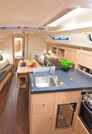 Hanse 345