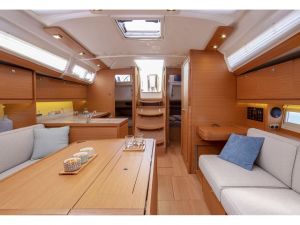 Dufour 390 GL