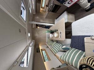 Oceanis 37.1